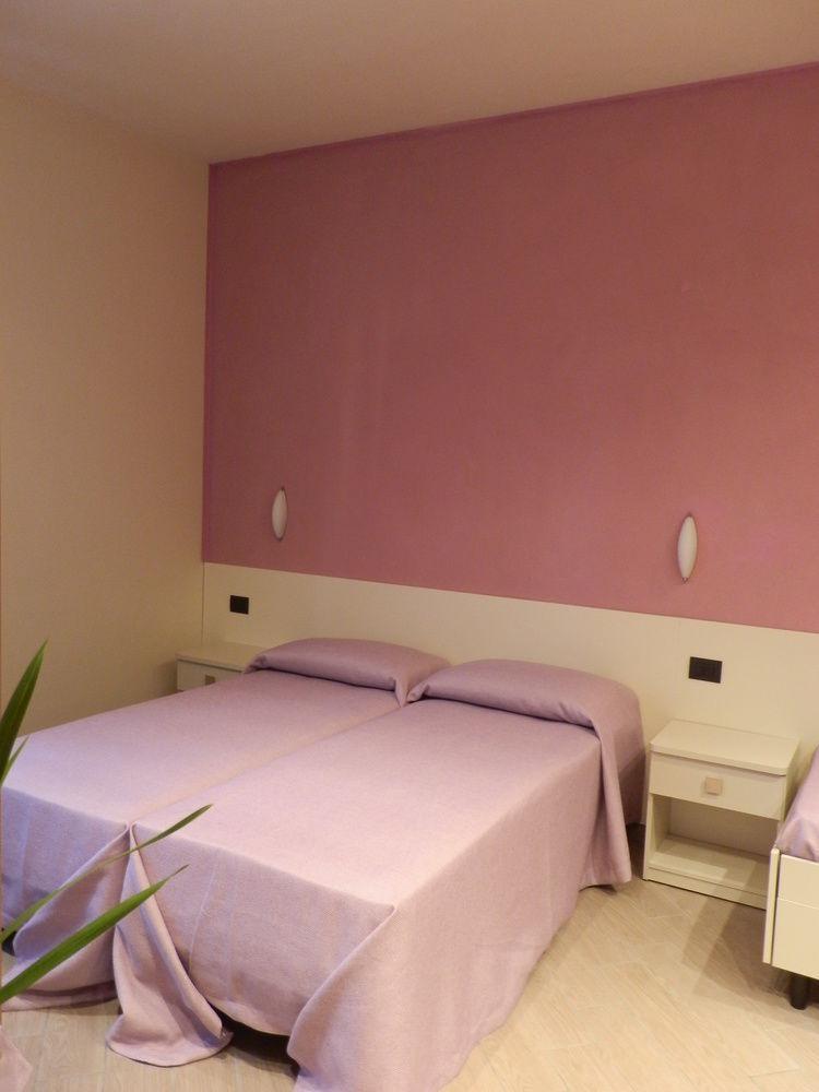 Affittacamere Serena Piacenza Exterior foto